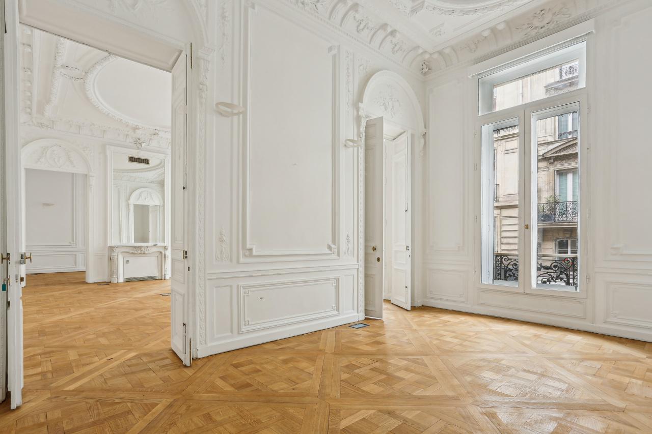 Bureau Paris 1953m² Location bureau Paris OLBUR2100820 11